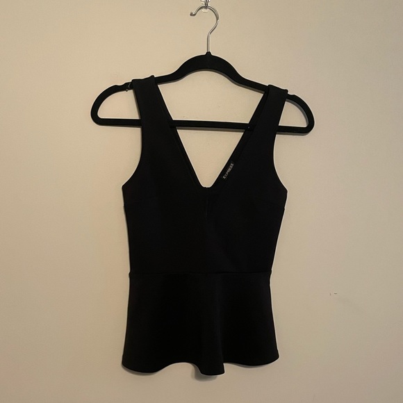 Express tank top - Picture 1 of 6